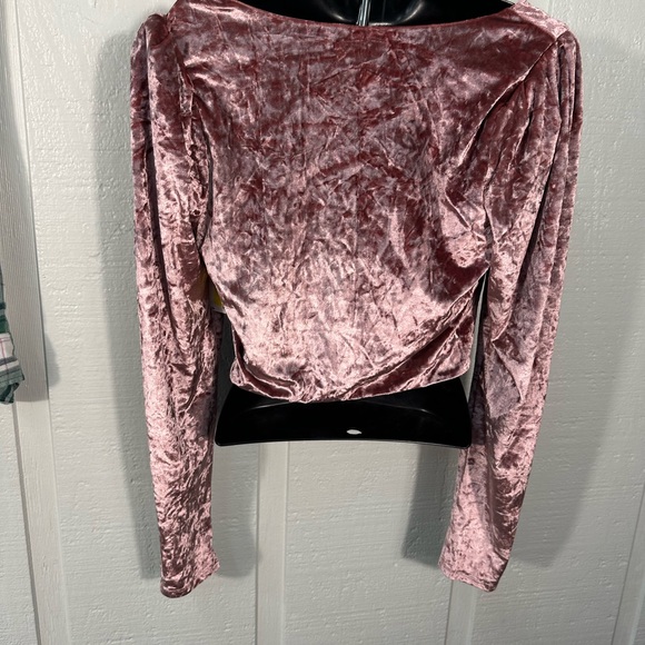 WaYF Pink Velveteen Crop Top Size Small NWOT - Picture 5 of 9